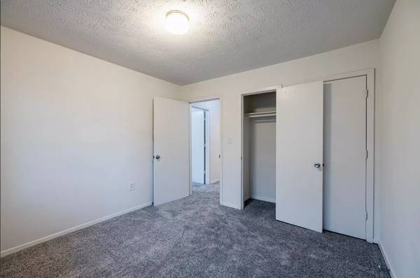 $1,569 / 3br - 1285ft2 - Don't miss out! Enjoy upscale living at a bargain budget price! (Stone Mountain)63964124307331120