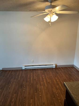 $1,350 / 1br - Spacious apartments! New special, call now for details! (Kennewick)63997113336835121