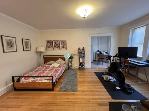 $2,095 Renovated DEC studio b/t Wash Sq Brookline and Brighton Ctr! NO FEE! (Brighton)63828338938627122