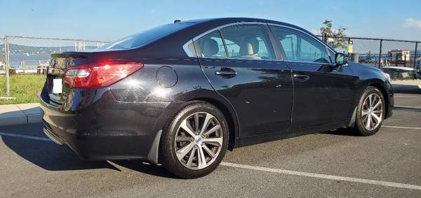 2015 Subaru Legacy 2.5i Limited "Coche seguro y confiable para regresar a clases" - $7,95063436938659713122