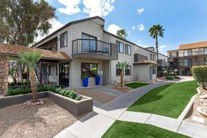 $949 / 2br - 600ft2 - Stellar Stay: Your Home Among the Stars ✨🏠🪐 1 MONTH FREE (Tucson)63674739122179120