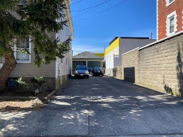 $3,200 / 3br - 2100ft2 - 3 Bedroom in Salem MA (Salem)63839293700225122