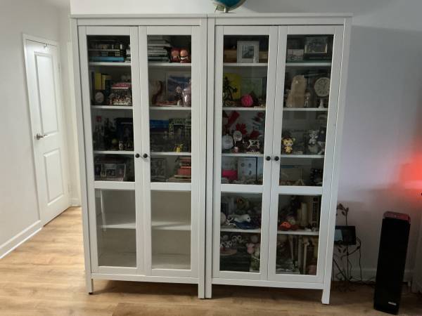 Bookcases 1