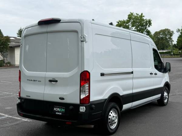 2020 Ford Transit 350 - Photo 6