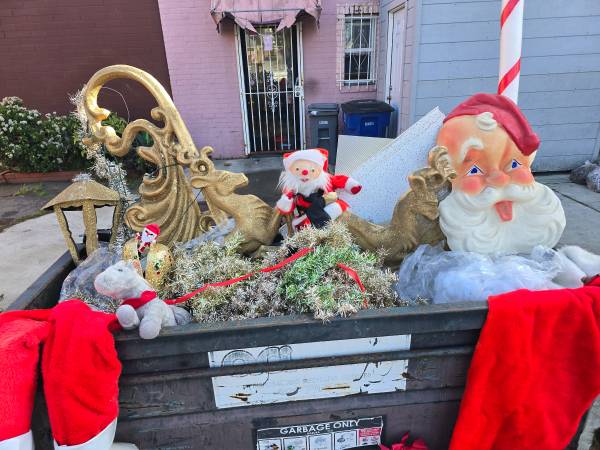 Gift boxes  Christmas displays etc 1