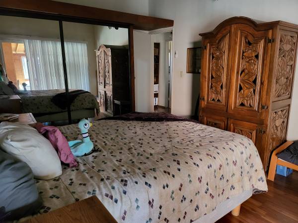 $2,000 / 1br - 1300ft2 - Alternativa de vida independiente - habitación privada63845976526337120