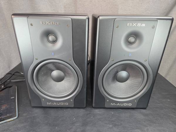 M-Audio Studio BX8a 8” Powered Studio Monitors - VIDEO DEMO! 🎥📺 1