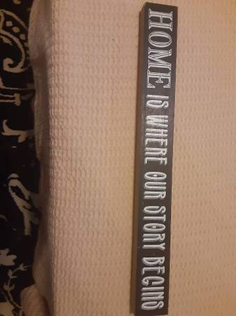 Wooden small block sign 1