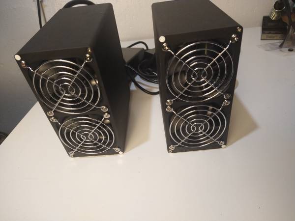 Two KD pro box Gold Shell crypto miner 1