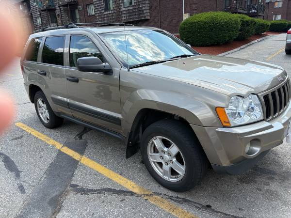 Jeep Cherokee Laredo - $3,000 (Lowell)63623751008003122