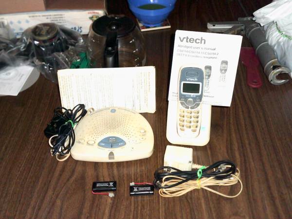 Cordless Phone @ Message Machine 1