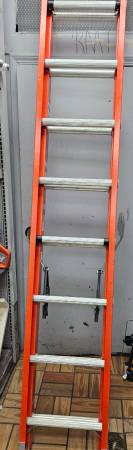 Louisville 16 ft fiberglass extension ladder 1