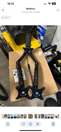Double Monitor Mount 1