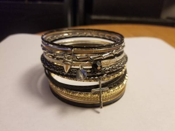 2 sets Bangle Bracelets 1