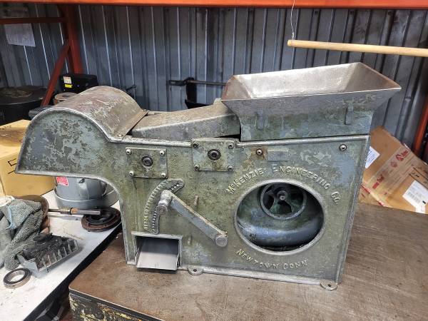 Mckenzie Chip Separator, Bench Top, 110 volts, 1 Phase 1