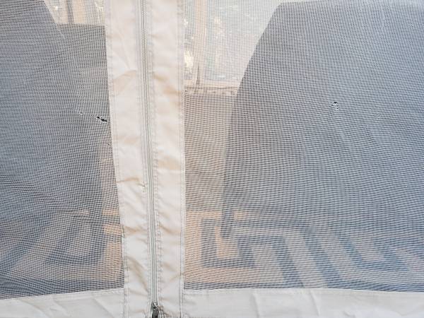Carpa blanda de 10'x12' - $90 (Quincy)63471245661441123
