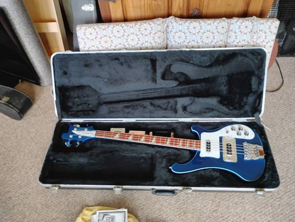 Rickenbacker 4003 Bass Midnight Blue 1