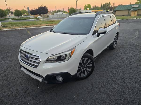 2015 Subaru Outback 2.5i Limited BackUp Camera  Leather Clean Title!! 1
