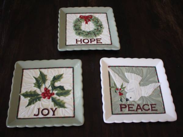 Decorative Christmas Plates Set of 3 - Joy, Peace, Hope 1