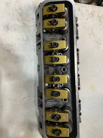 Small Block Chevy Vortec Heads. Brand New ! 1