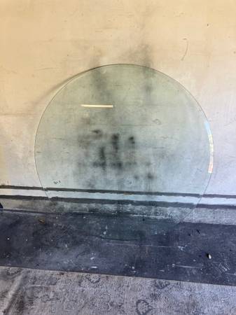 48" Glass Tabletop (1-26) 1