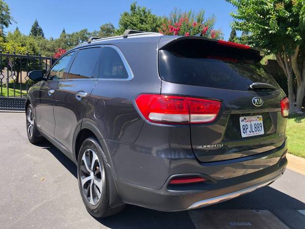 2017 Kia Sorento SUV ~~ 7 Pasajeros ~~ AWD - $9,850 (fairfield / vacaville)63613133574147121