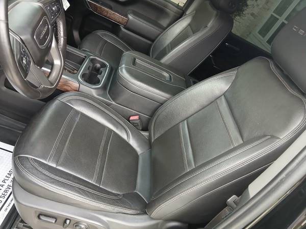 2020 GMC Denali 2500 - $30,000 (Austin, TX)63439122692353124