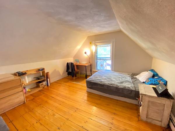 $725 / 168ft2 - $725 - Habitación en Central Square (1 de noviembre)63856666275329120