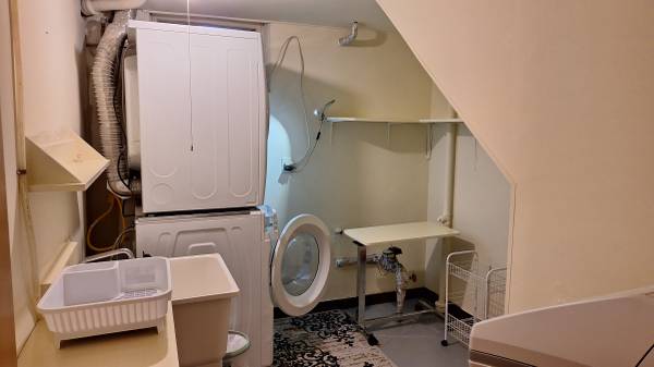 $1,100 / 1br - 500ft2 - Roommate wanted (Edina)63868704215555123