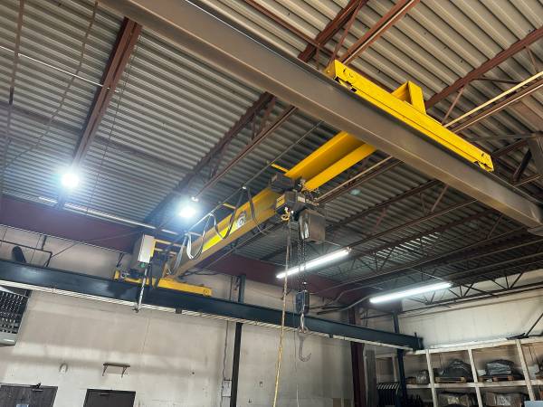 24' Overhead Bridge Crane - 3.2 Ton Capacity - Street Crane Hoist - VF 1