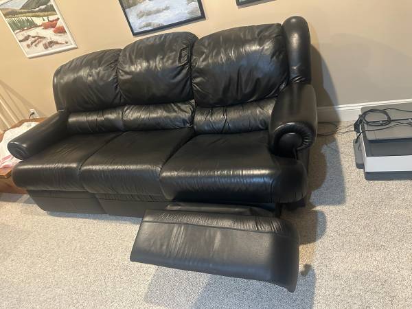 Couch set 1