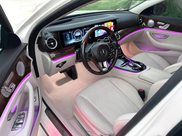 2017 Mercedes E300 LUXURY PACKAGE n.3 27k miles only - $25,50063624532279937124