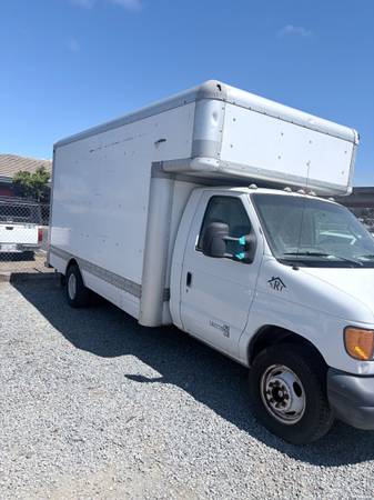 2006 Ford E-450 Econoline - Photo 4