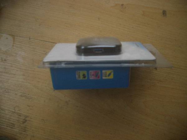 USB 3.0 Hub with 4 High Speed USB Port 1