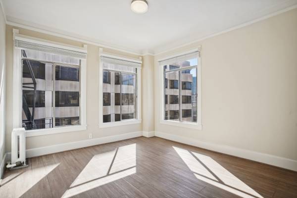 $1,695 / 284ft2 - 124 MASON STUDIO UNIT DOWNTOWN APT READY TO RENT (downtown / civic / van ness)63870648539009121