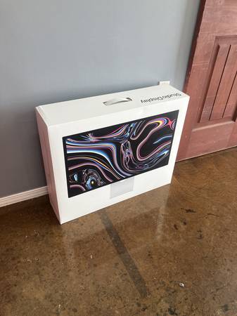 *BOX ONLY* Apple Studio Display Box *BOX ONLY* 1