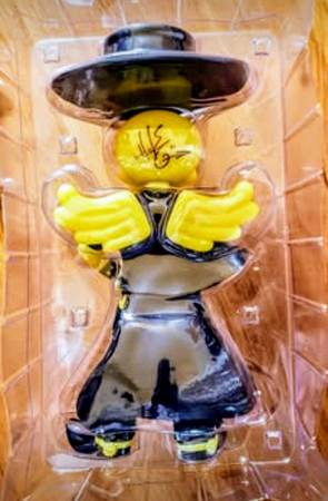 Brand new Kidrobot Skullsinger Tucson GID Edition, signed 1