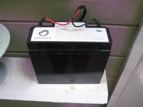 12.8 VOLT 22 AH LITHIUM BATTERY 1