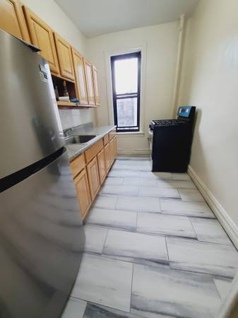 $1,550 Looking for a STUDIO w/Sep Kitchen? HIRE A BROKER FOR A GOOD DEAL (Kensington; November 1)64033458224643120