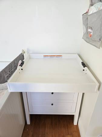IKEA SUNDVIK Changing Table / Chest – White 1