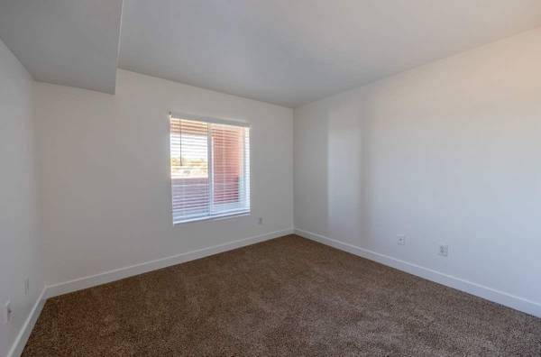 $900 / 2br - 1000ft2 - Galveston Texas 2BD/2BA Apartment - $900 Monthly Rent Includes On-Site Managemen (galveston)63832138402819122