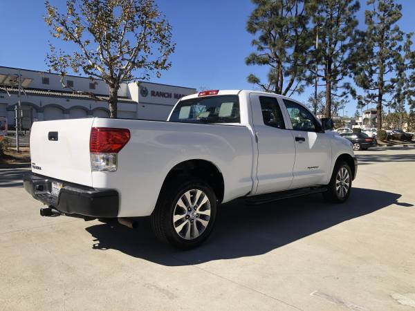 2011 Toyota Tundra Double Cab - Clean title & Carfax - WARRANTY!!!!! - $14,900 (Rosemead)63624561057411122