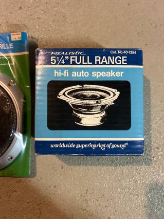 SPEAKER 5 1/4” with Grille 1