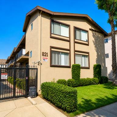 Charming Apt - Pool - Gated Access - Everything you Need! 1