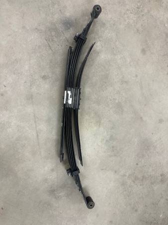 2021 Gmc Chevy 3500HD leaf spring 1