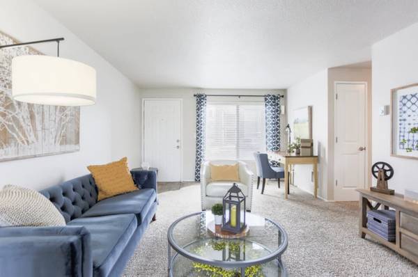 $1,694 / 2br - 920ft2 - 2/BD 2/BA, Courtesy Package Receiving, Free Weights (6600 Southwest Wilsonville Road, Wilsonville, OR)63867270387969121