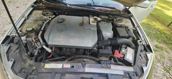 2010 Ford Fusion Hybrid - $1,999 (Rock Hill, SC)63613323758337123