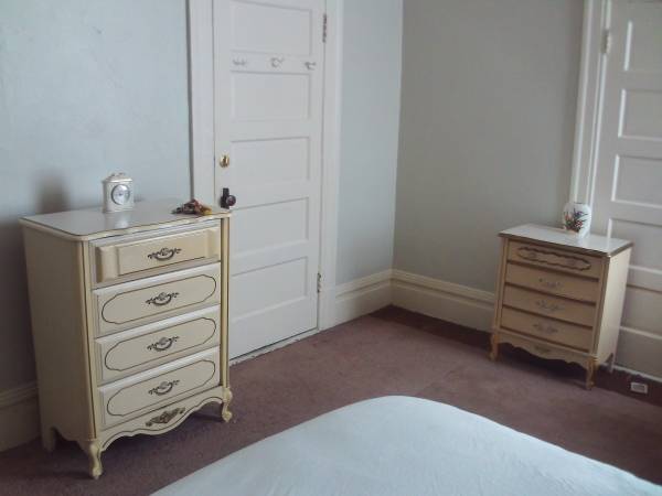 $1,798 / 1br - XL.ROOM  Near Google/Apple shuttle and public transportation (USF / panhandle)63657626719619124