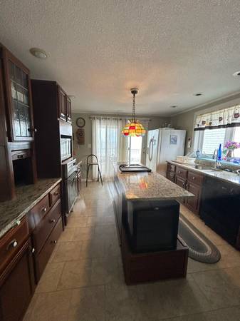 $2.000 / 3 habitaciones - Apartamento frente al mar de tres habitaciones (Salisbury)63220238373633124