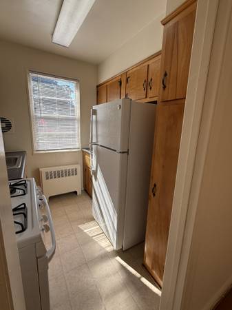 $2,075 / 2br - 820ft2 - ***2nd & 3rd month free on 14-months leases*** (Bethesda)63896034734595121